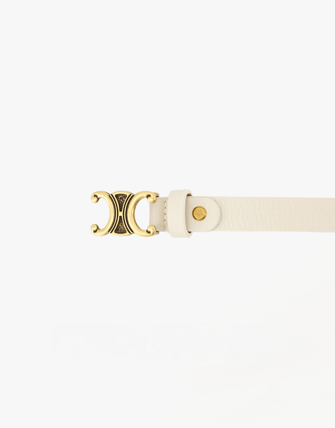 ACCESSOIRES-CREME-SMALLE-GEDETAILLEERDE-GOUDEN-GESP-RIEM-BOVENAANZICHT-01