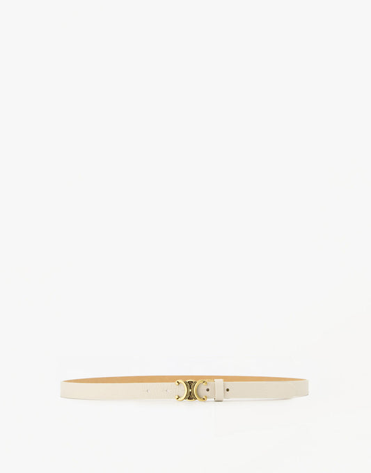 ACCESSOIRES-CREME-SMALLE-GEDETAILLEERDE-GOUDEN-GESP-RIEM-BOVENAANZICHT-02