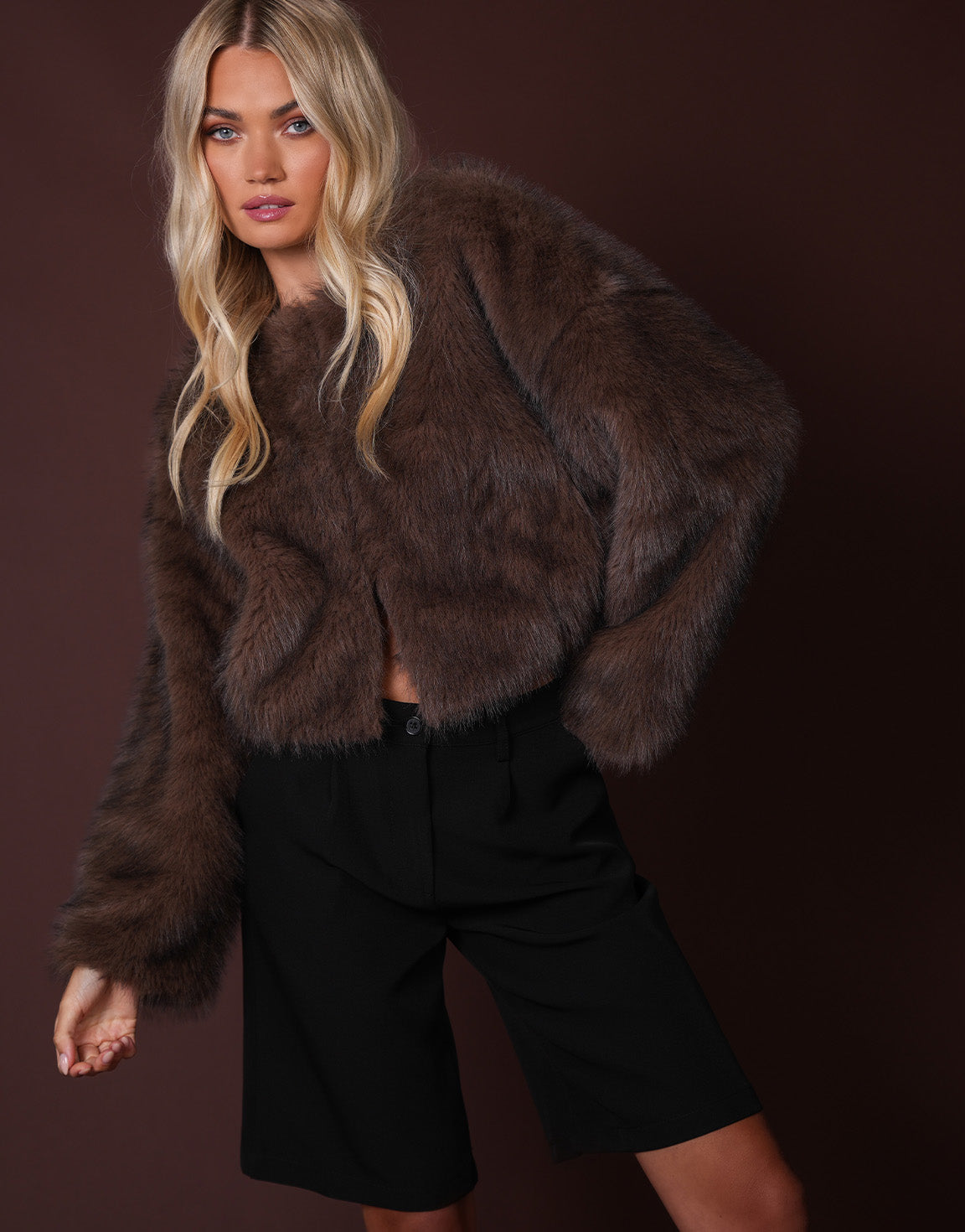 Bruine Korte Fluffy - Jas