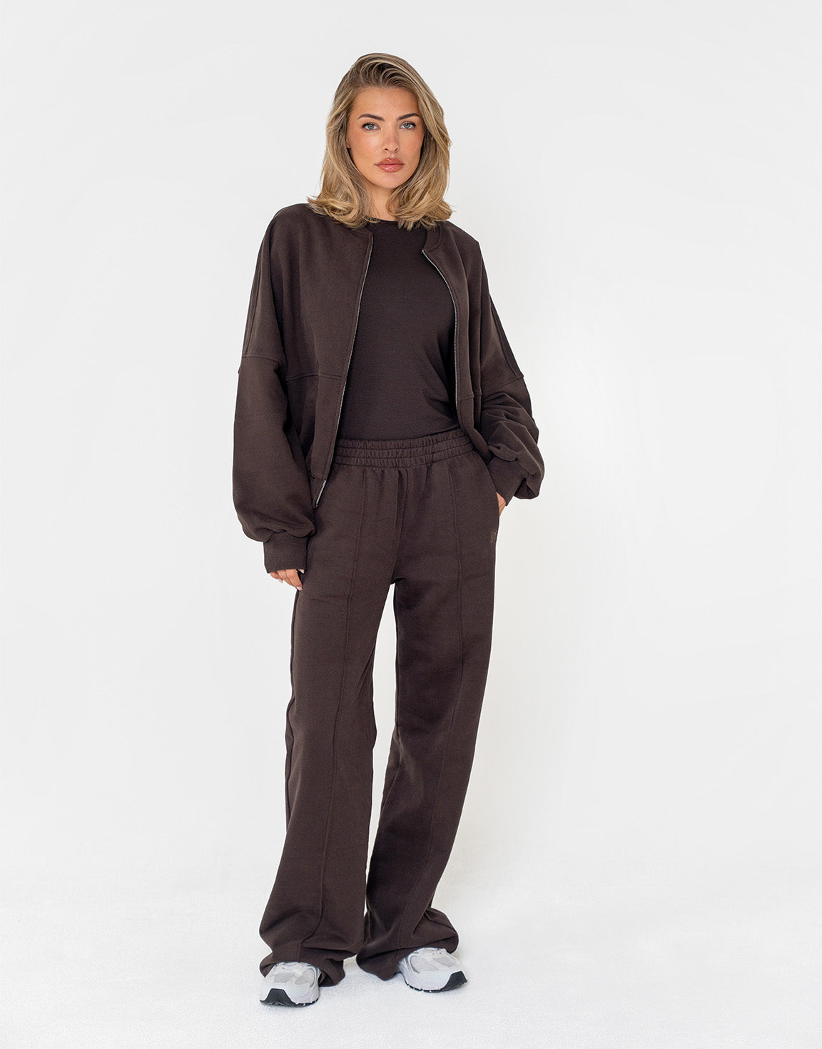 Dark Brown Wide Seam Jogging Pants