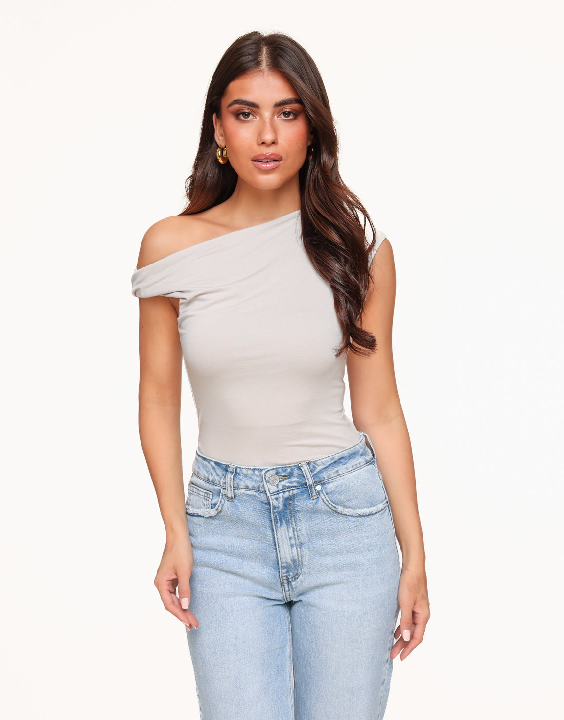 KLEDING-BEIGE-BASIC-ONE-SHOULDER-TOP