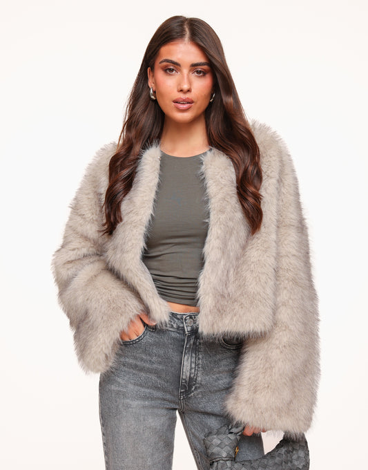 Beige Korte Fluffy - Jas