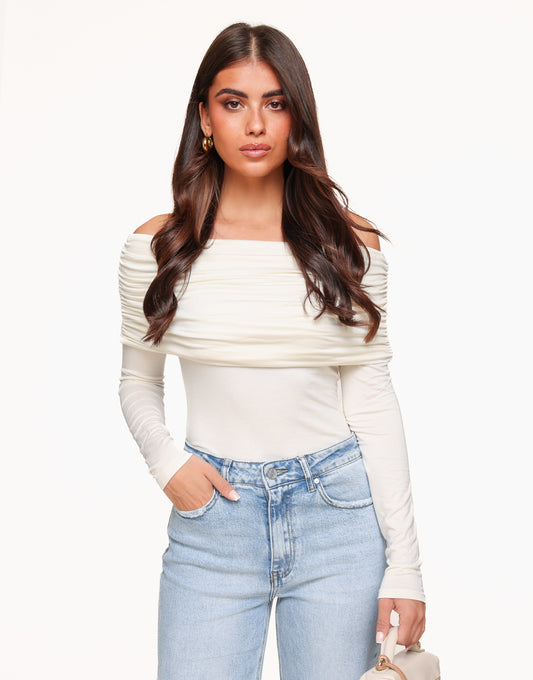 Creme Basic Off Shoulder -Top