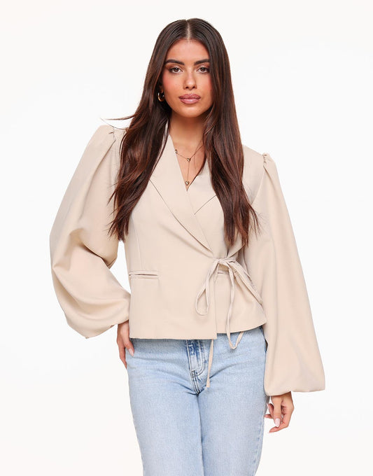 KLEDING-BEIGE-POFMOUWEN-WIKKEL-BLAZER-02