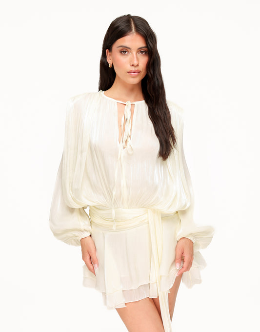 KLEDING-BEIGE-SATIJNEN-GEDRAPEERDE-LANGE-MOUWEN-JURK