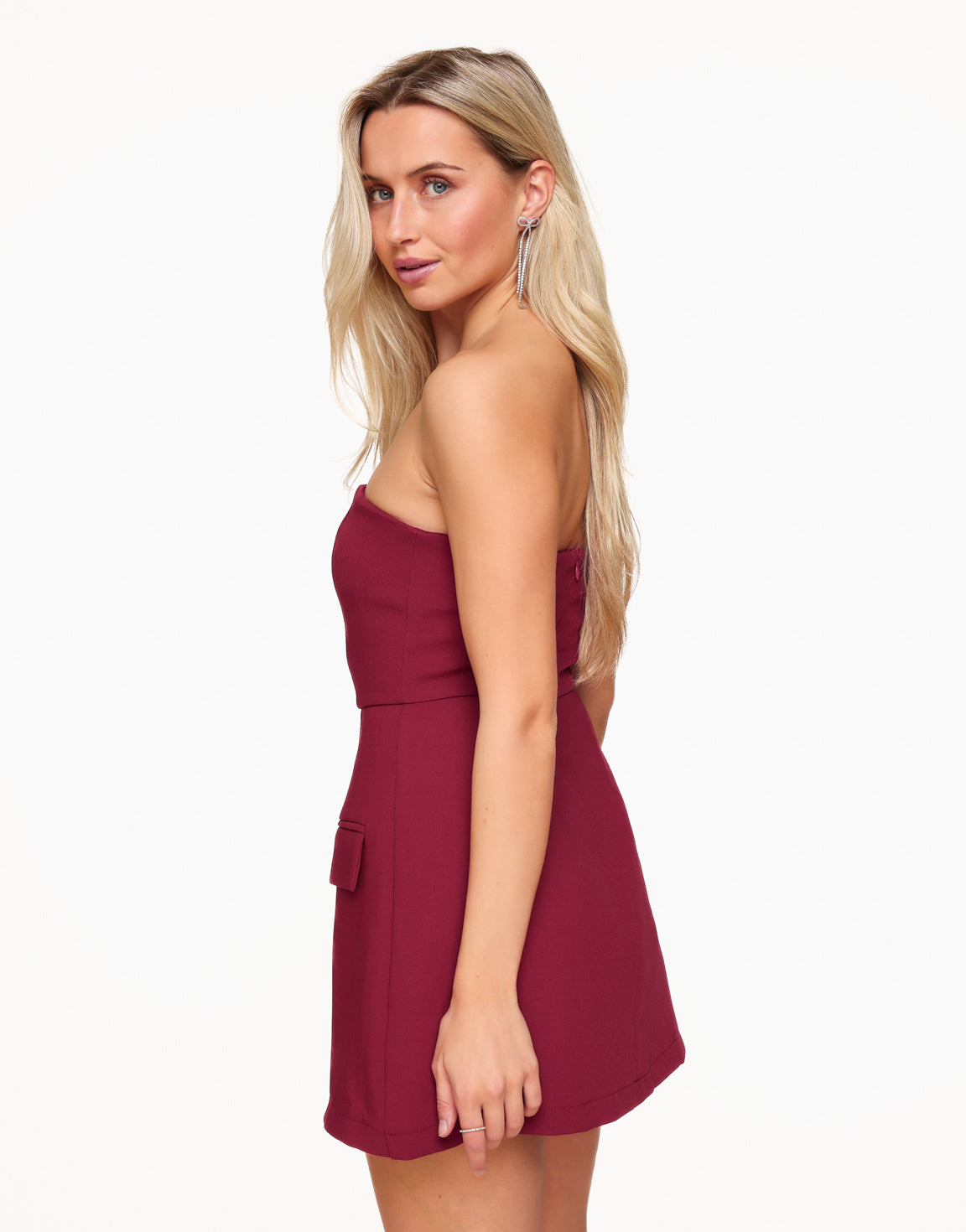 Burgundy Rode Strapless Uitlopende - Jurk