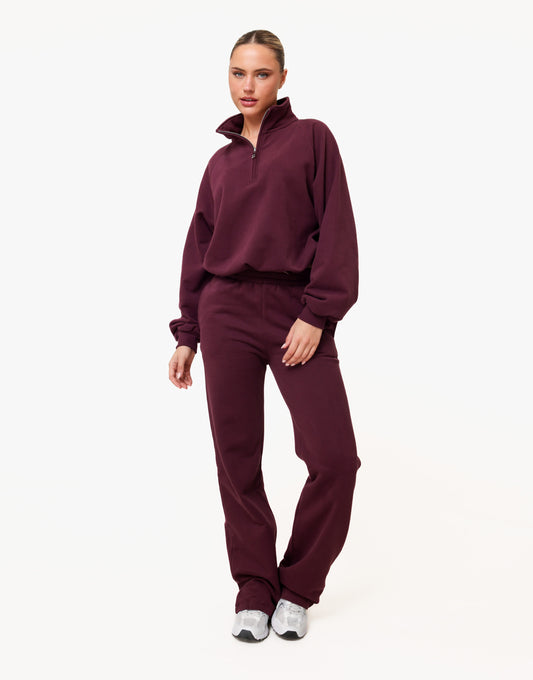 KLEDING-BURGUNDY-HOGE-KRAAG-TRUI-JOGGING-BROEK-09