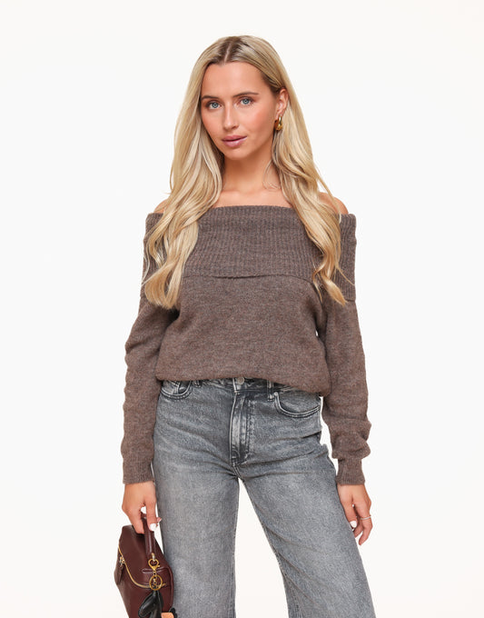 Donkerbruine Gebreide Off Shoulder - Trui