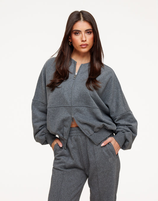 KLEDING-DONKERGRIJZE-BASIC-LANGE-MOUWEN-TOP-DONKERGRIJZE-JOGGING-VEST-02