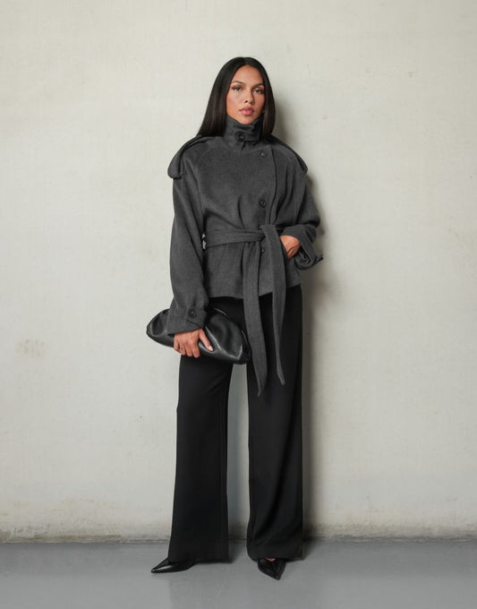 KLEDING-DONKERGRIJZE-WOLLEN-CEINTUUR-KORTE-TRENCH-JAS