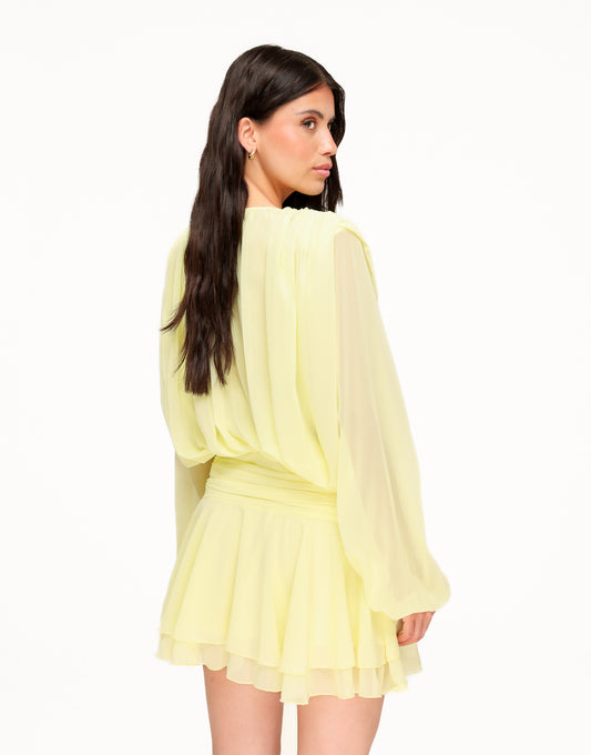 KLEDING-LICHTGELE-GEDRAPEERDE-LANGE-MOUWEN-JURK-03