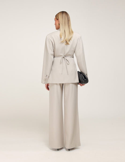 KLEDING-LICHTGRIJZE-GESTRIKTE-CEINTUUR-BLAZER-PANTALON