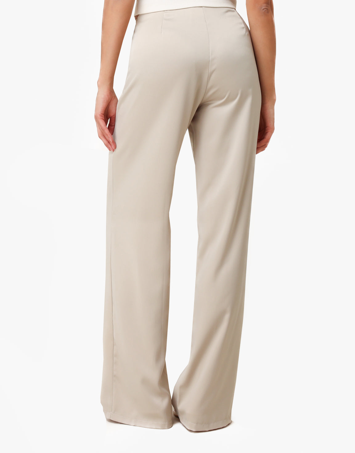 KLEDING-WEBSHOP-BEIGE-SATIJNEN-BROEK-02