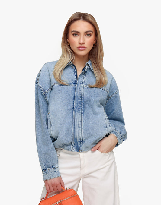 KLEDING-WEBSHOP-BLAUWE-DENIM-BOMBER-JAS-01