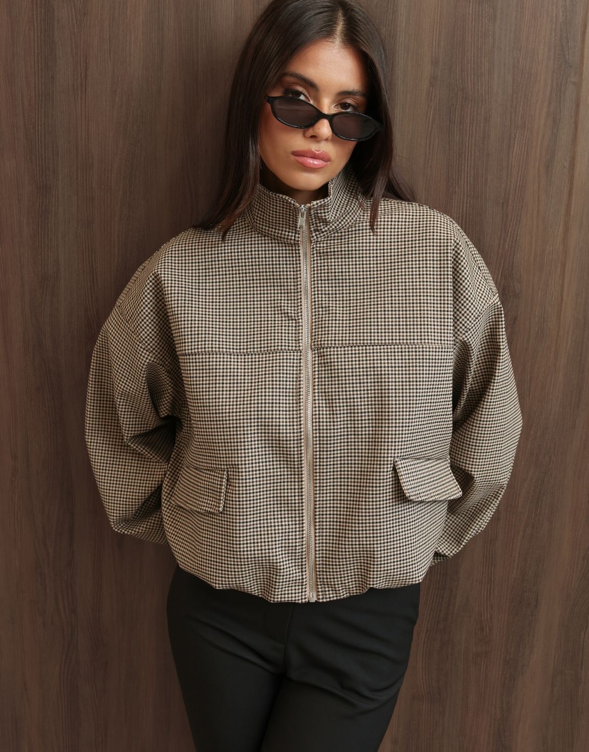 KLEDING-WEBSHOP-BRUINE-GREUITEN-ELASTISCHE-ONDERKANT-JAS-11