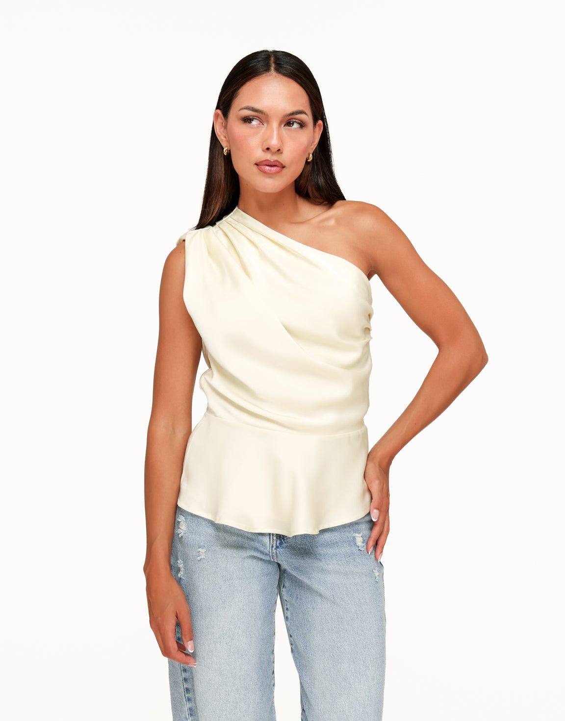 KLEDING-WEBSHOP-CREME-SATIJNEN-LOSSE-PEPLUM-TOP-02