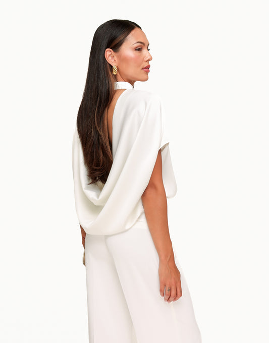 KLEDING-WEBSHOP-WITTE-GEDRAPEERDE-OPEN-RUG-TOP-02