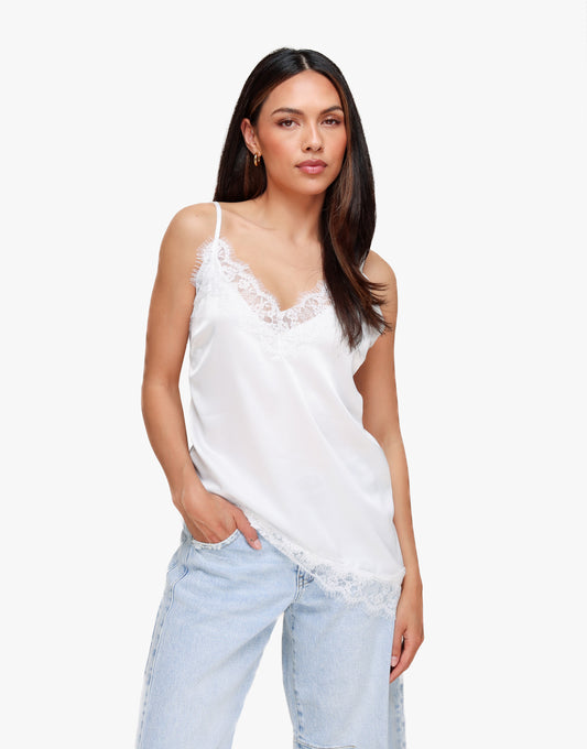 KLEDING-WEBSHOP-WITTE-SATIJNEN-SCHUINE-KANTEN-TOP-02