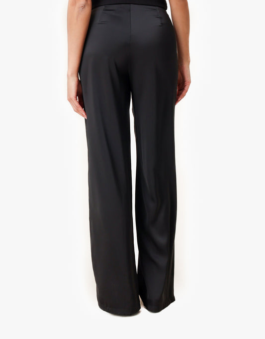 KLEDING-WEBSHOP-ZWARTE-SATIJNEN-BROEK-02