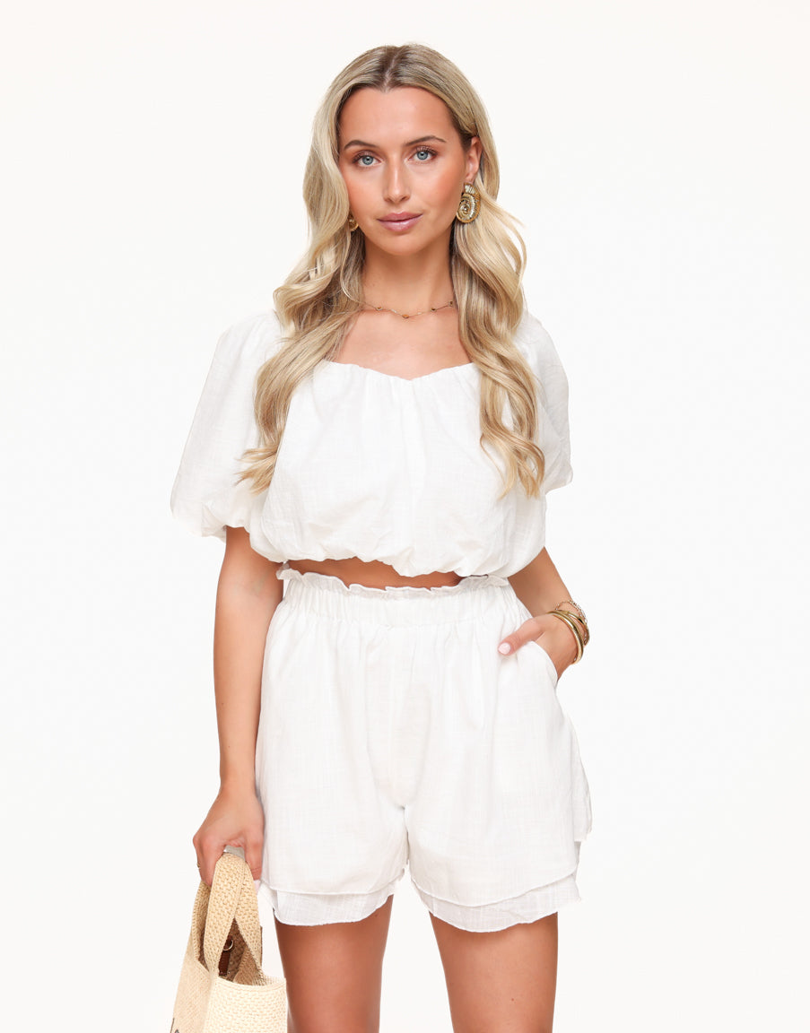  Analyzing image    KLEDING-WITTE-OFF-SHOULDER-SET