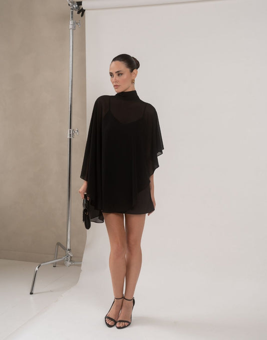 KLEDING-ZWARTE-LOSSE-CAPE-JURK03