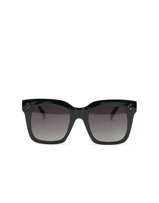 Naamloos-1_0001_big-black-sunglasses-brooke-square-frame-1