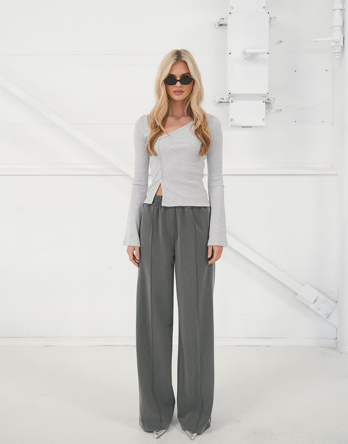 Gray Thin Stripe Long - Pants