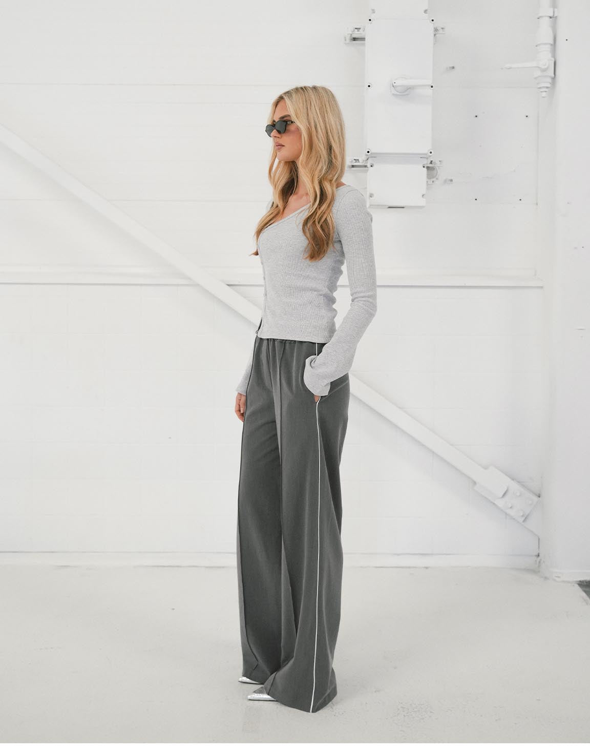 Gray Thin Stripe Long - Pants