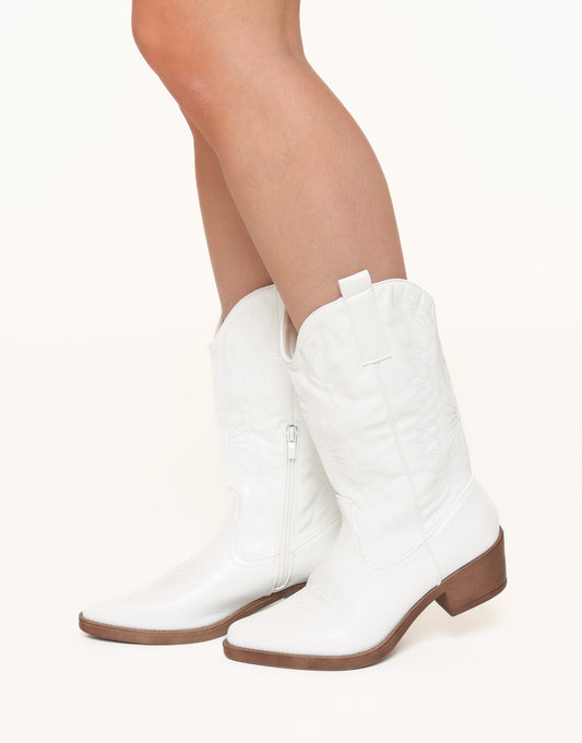 White Cowboy - Boots