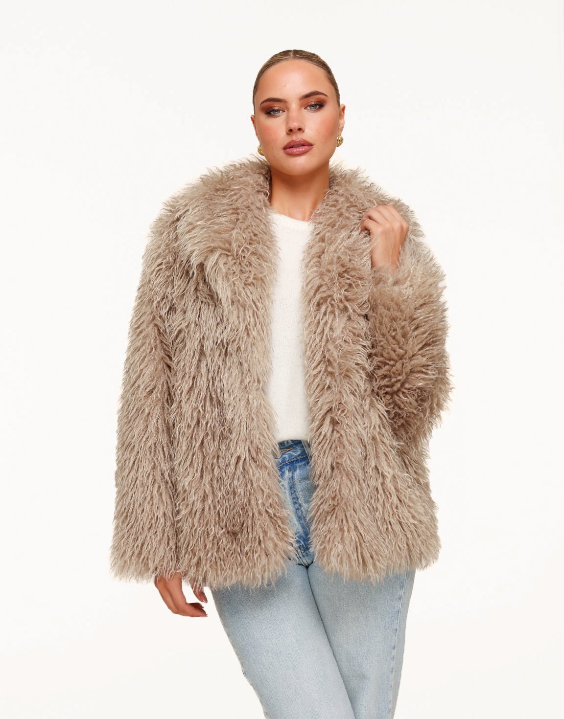 Beige Fluffy Fur - Jacket | Olivia & Kate - Olivia & Kate