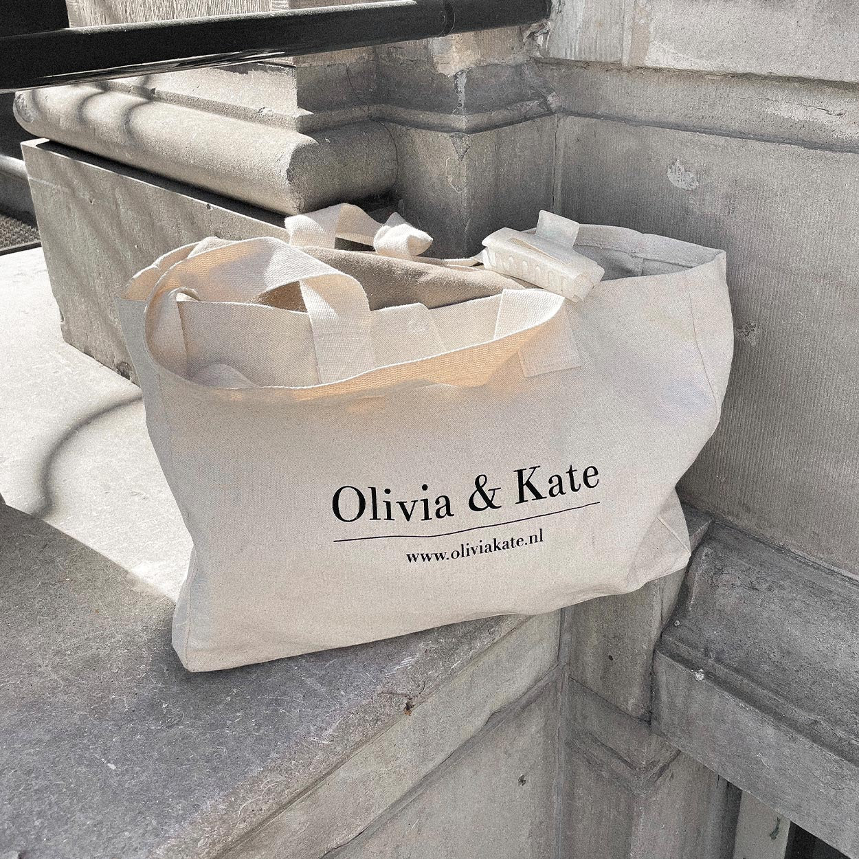 Beige Grote Canvas - Tas - Olivia & Kate