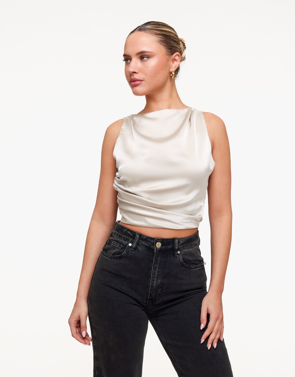 Beige Satijnen Open Rug - Top - Olivia & Kate