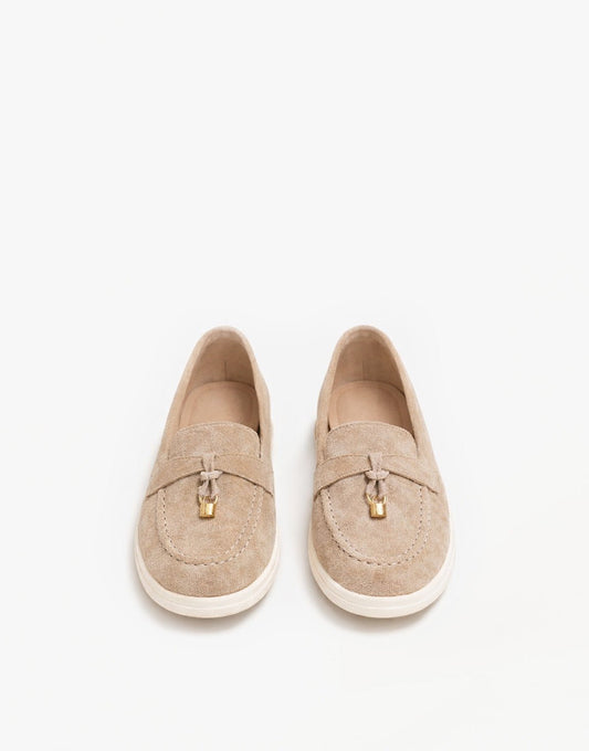 Beige Suede Details - Instappers - Olivia & Kate