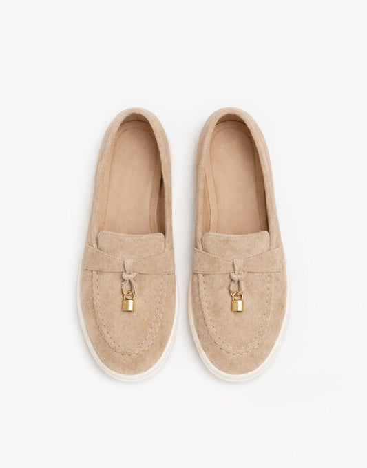 Beige Suede Details - Instappers - Olivia & Kate