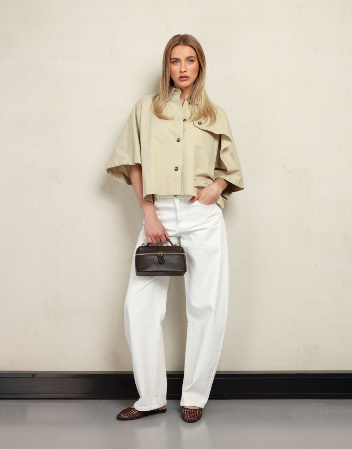 Beige Wijde Omgeslagen Detail - Blouse - Olivia & Kate