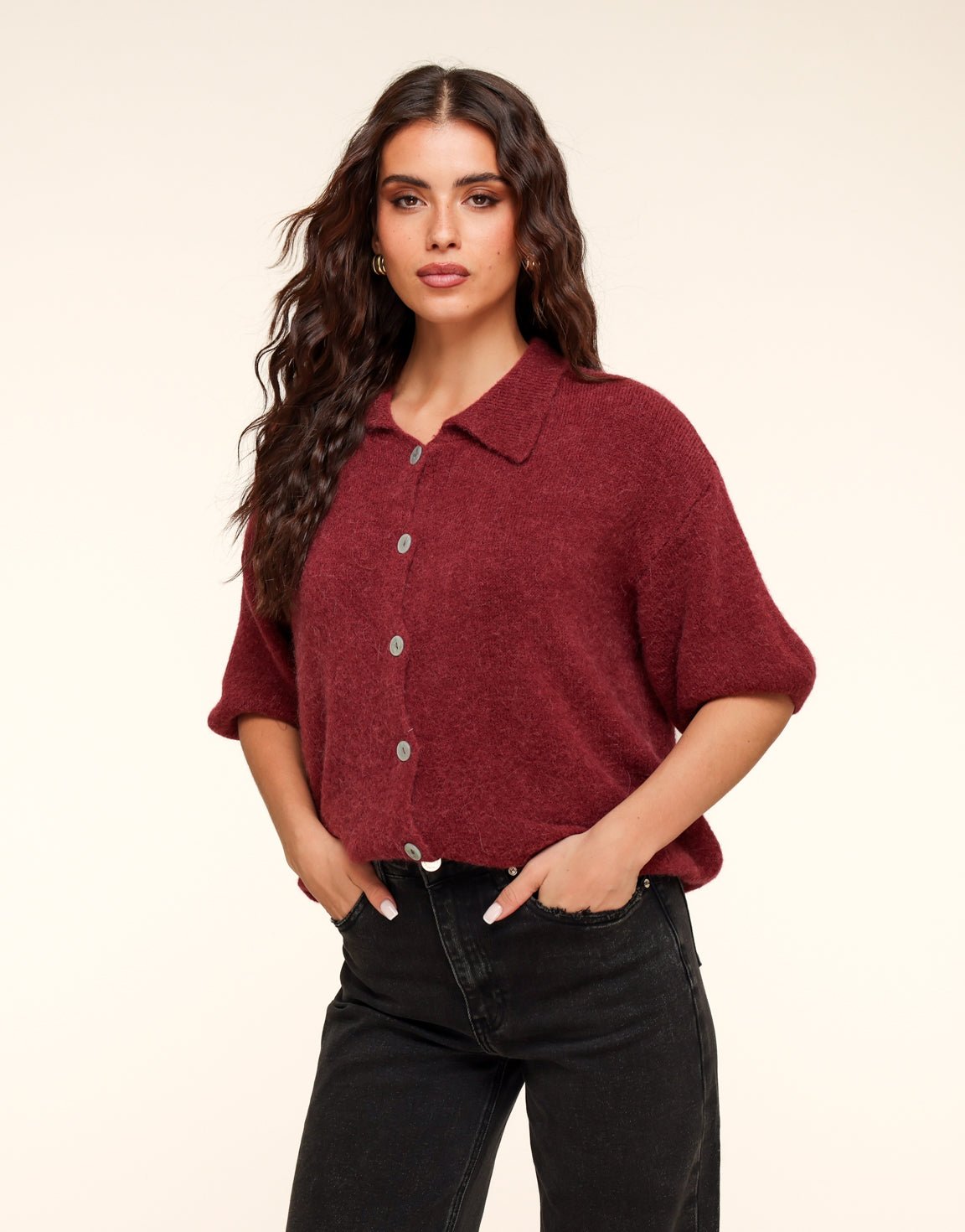 Bordeaux Gebreide Knopen Kraag - Top - Olivia & Kate