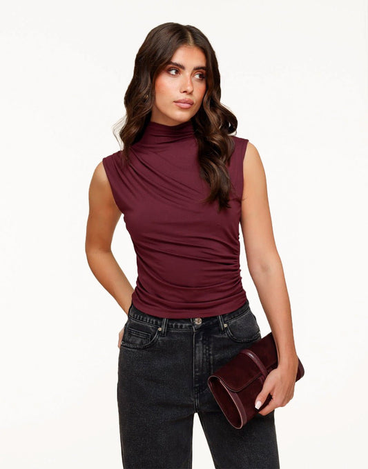Burgundy Geplooide Col SS - Top - Olivia & Kate