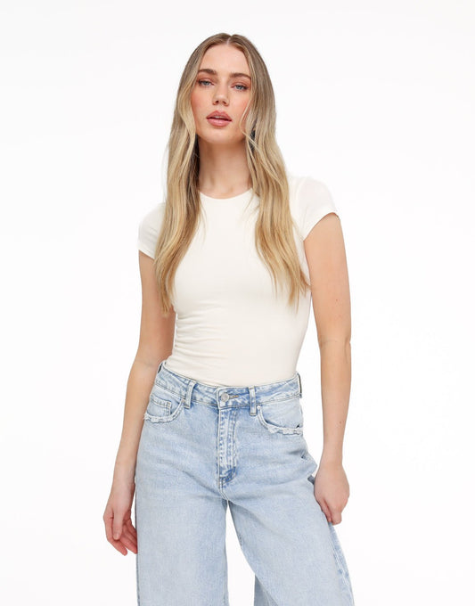 Creme Basic SS - Top - Olivia & Kate
