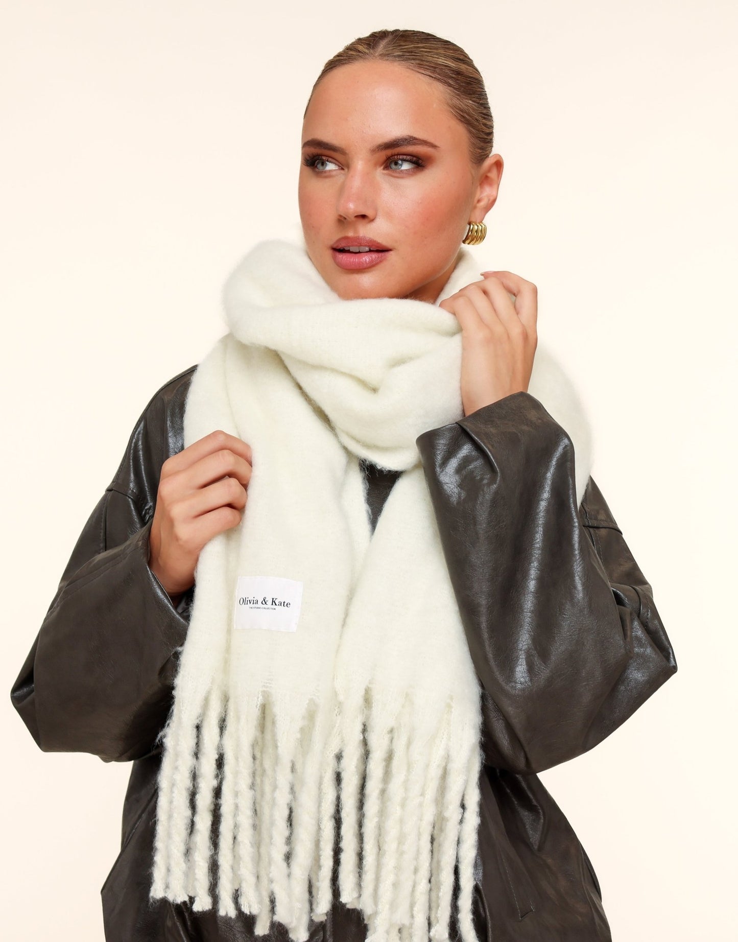 Creme Gebreide STUDIO - Sjaal - Olivia & Kate