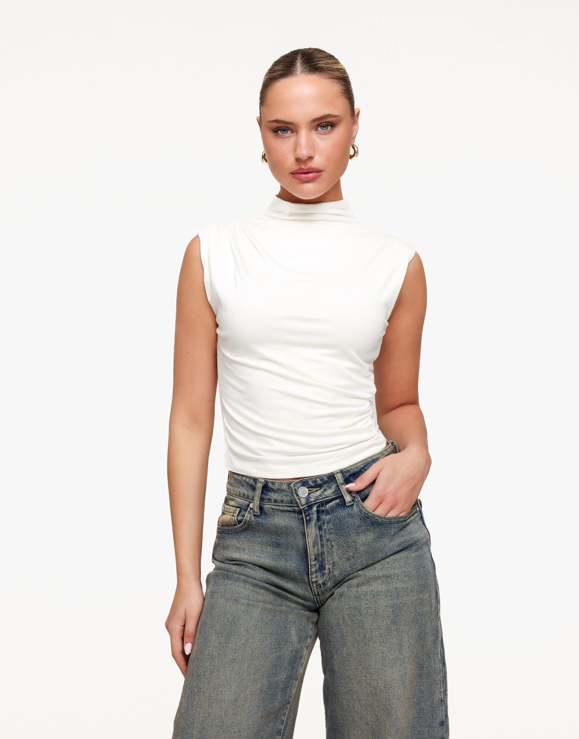 Creme Geplooide Col SS - Top - Olivia & Kate