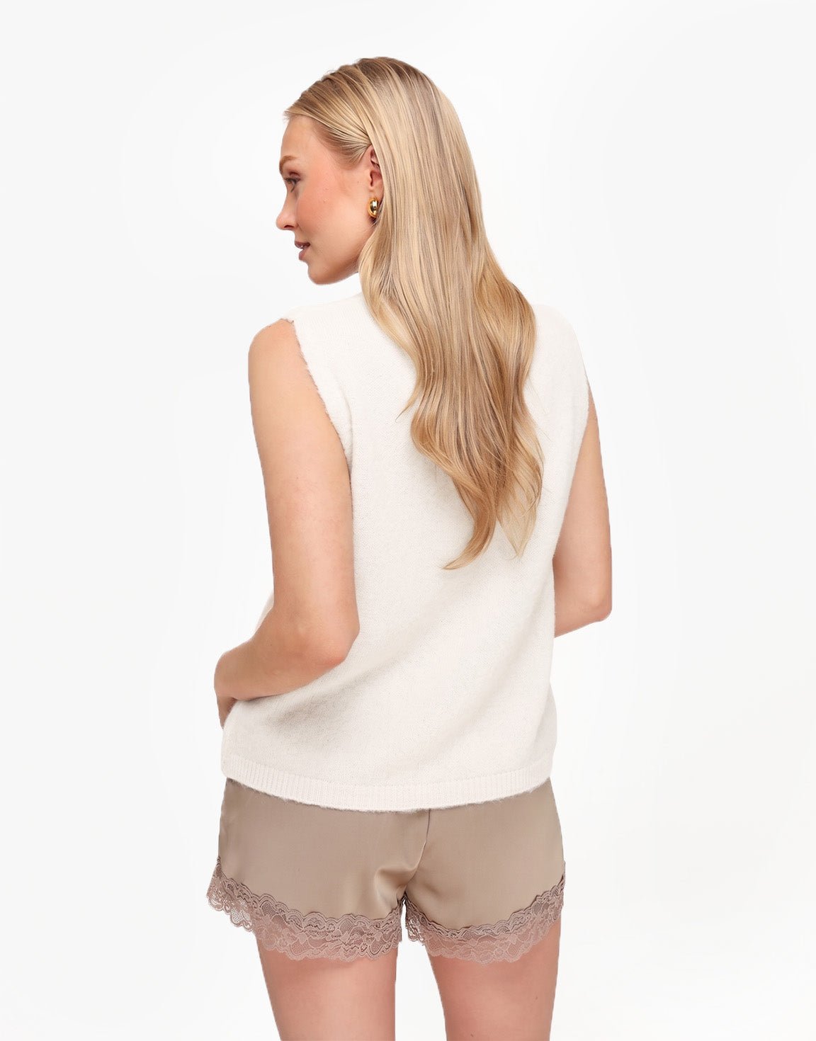 Creme Mouwloze Fluffy - Top - Olivia & Kate