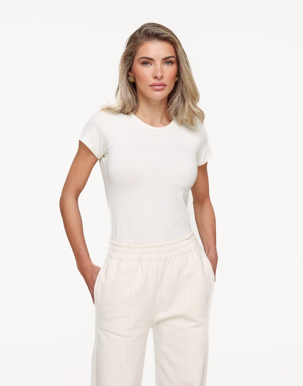 Creme O&K Basic SS - Top - Olivia & Kate