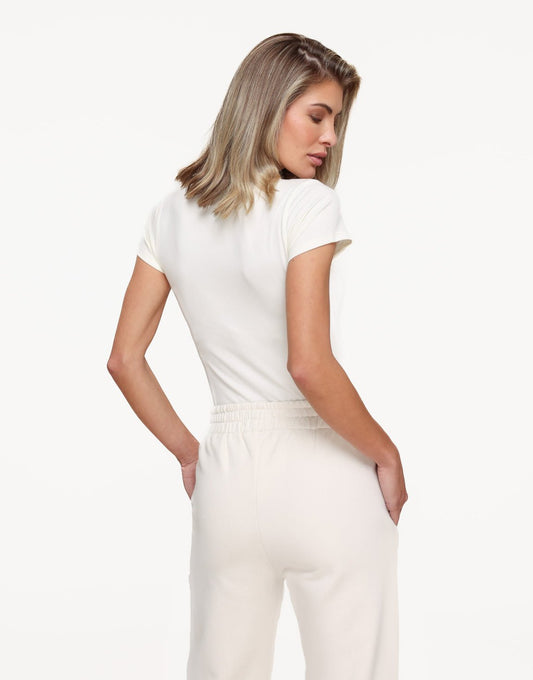 Creme O&K Basic SS - Top - Olivia & Kate