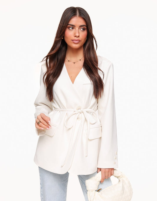Creme Oversized Wikkel - Blazer - Olivia & Kate