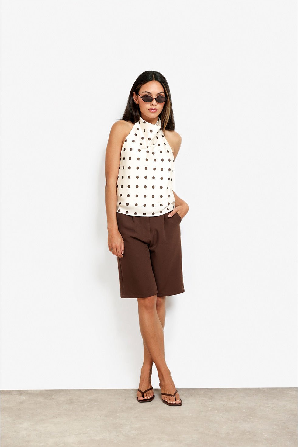 Creme Satijnen Polkadot Hoge Hals - Top - Olivia & Kate