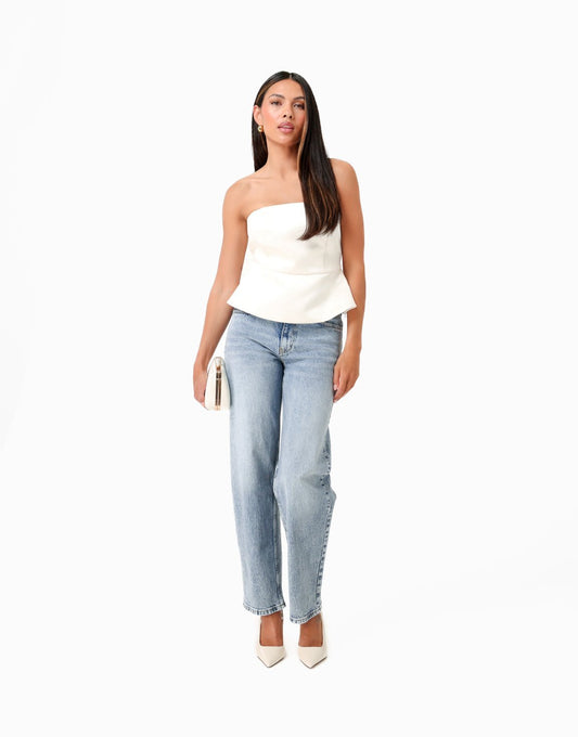 Creme Satijnen Strapless Peplum - Top - Olivia & Kate