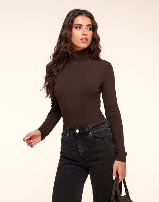 Donkerbruine Basic Hoge Col - Body - Olivia & Kate