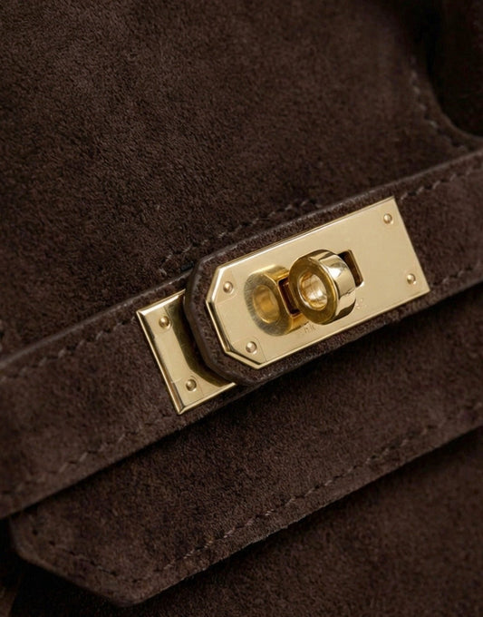 Donkerbruine Grote Suede Gouden Detail - Tas - Olivia & Kate