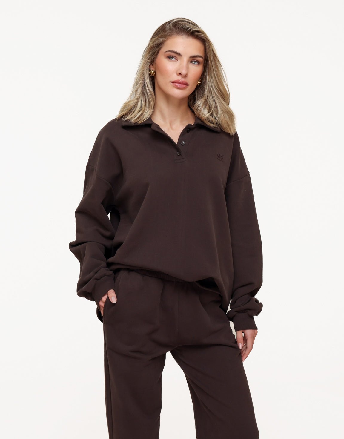 Donkerbruine Knopen LS Jogging - Trui - Olivia & Kate