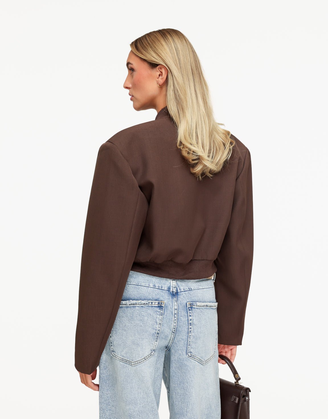 Donkerbruine Schouderpads Cropped Model - Jasje - Olivia & Kate